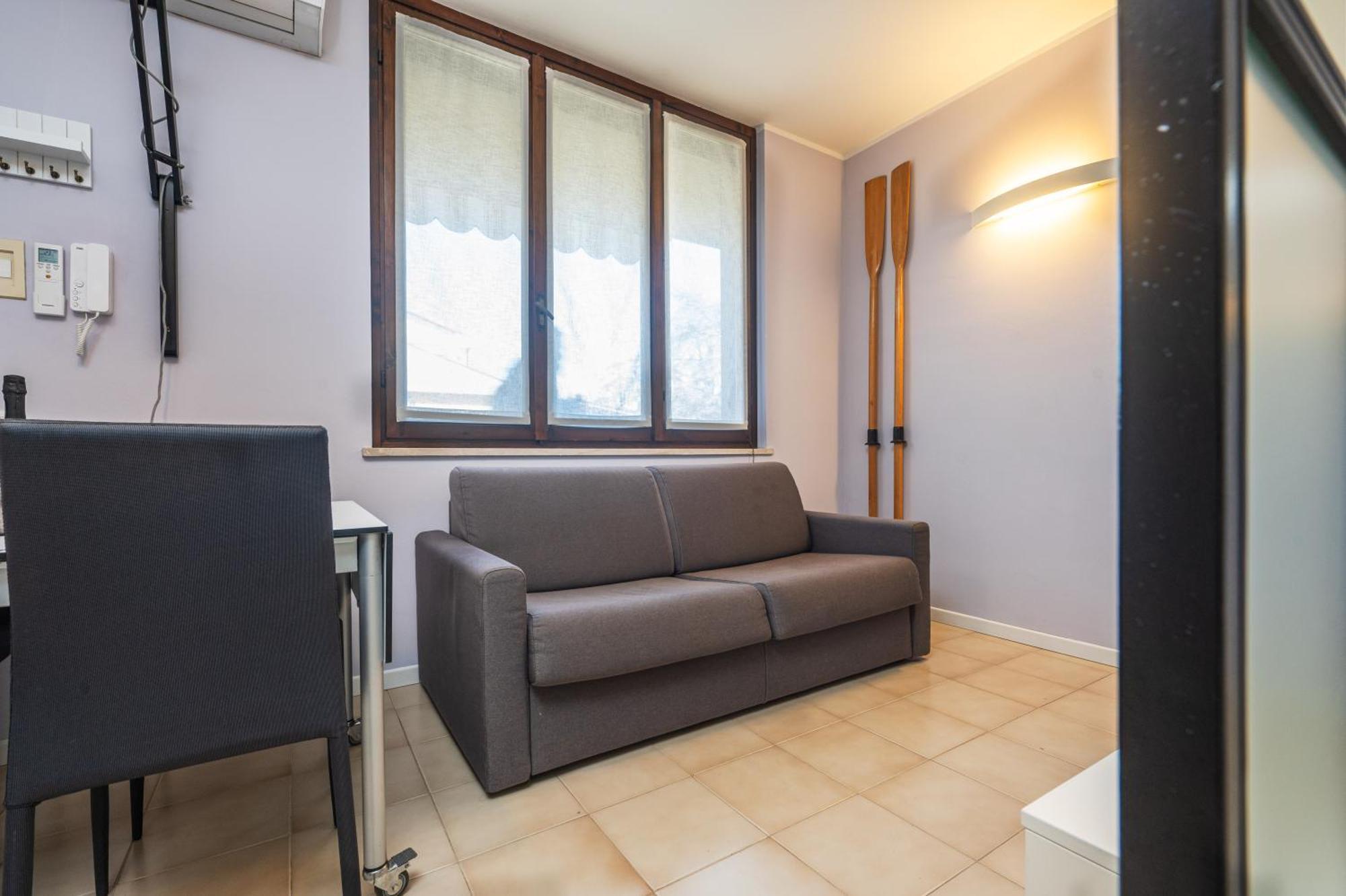 Casa Lugana 9 - Monolocale Con Piscina Fronte Lago シルミオーネ エクステリア 写真